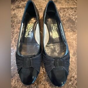 Salvatore Ferragamo. Varina Black Quilted Leather Patent Cap Toe Flats. Size 6.5